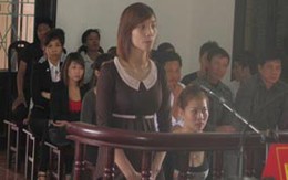 Bị cáo chối tội, tòa bảo ”đã thành khẩn”