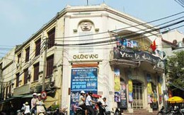 Giám đốc Nhà hát Cải lương HN bị "tố" gian lận bằng cấp: Lạ lùng "con đường" vào đại học