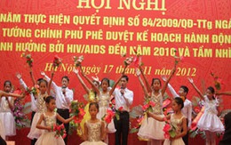 Cuộc chiến chống kỳ thị với người bị nhiễm HIV/AIDS còn là một chặng đường dài