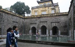 Hà Nội bãi bỏ, thay thế, bổ sung 7 loại phí