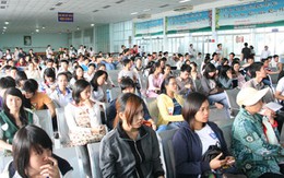 Muốn đi tàu Tết phải rành... lướt web