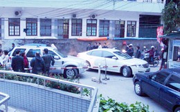 Chủ chung cư ép dân quá đáng