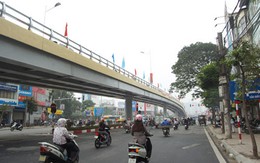 Giải tỏa điểm nghẽn giao thông Hà Nội: Đóng, mở và vượt