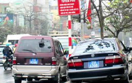 Vụ xe công đỗ tràn lan trên phố cấm: Thanh tra GT sẽ làm việc với Nhà hát Kim Mã