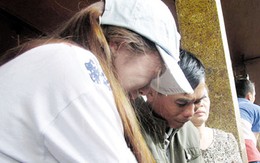 Vụ cháy nổ làm 4 sinh viên thiệt mạng ở TP HCM: Khóc ngất chờ mang con về quê