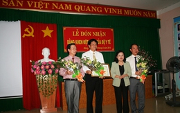 Khoảnh khắc “ngàn cân treo sợi tóc” cứu cháu bé 13 tuổi