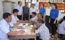 Ra quân Ngày hội Thầy thuốc trẻ làm theo lời Bác