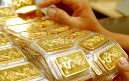 Giá vàng tăng bất thường vì tâm lý tích trữ