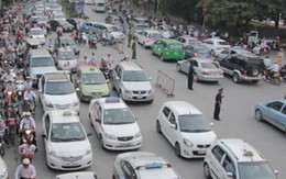 Màu mè và sự bát nháo