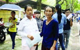 Nỗi lòng thí sinh nghèo đỗ đại học