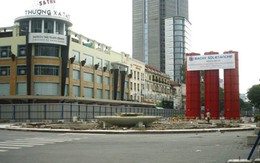 TP Hồ Chí Minh: Dân mệt mỏi vì cấm đường, kẹt xe 