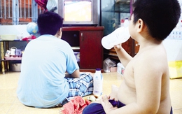 “Khóc thét” với thực đơn của một “sumo nhí” 