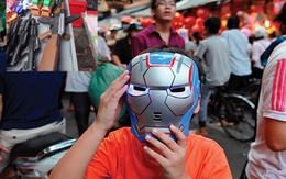 Dao, súng giả vẫn ngập phố Trung thu