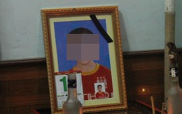 Vụ rơi bồn nước: Quê nghèo tang thương sau buổi trưa định mệnh