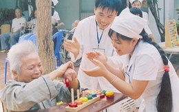 Cần tăng cường dịch vụ y tế và xã hội cho người cao tuổi 