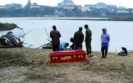 Phát hiện xác đàn ông nổi dưới cầu Vĩnh Tuy