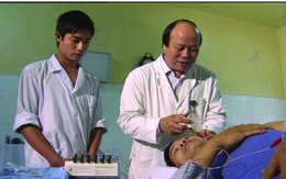Méo miệng vì... lạnh