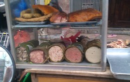 Mua giò, chả ướp hàn the rẻ hơn mua thịt