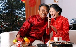 Dâu mới mừng tuổi bố mẹ chồng 200 nghìn có "ê mặt"?