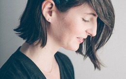 Tạo kiểu tóc "độc" với chỉ khâu