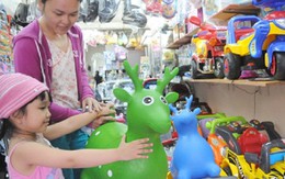 Bé trai dễ vô sinh, bé gái dễ dậy thì sớm vì... chơi thú nhún