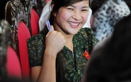 'Hoa khôi' nghị trường tính lập facebook