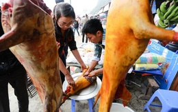 Chết khổ với “tháng ăn chơi”...