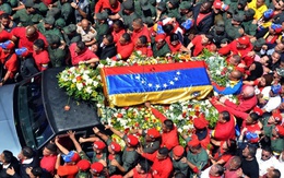 Biển người đưa tiễn Hugo Chavez