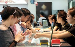 Hàng nữ trang tung nhiều khuyến mại dịp 8/3