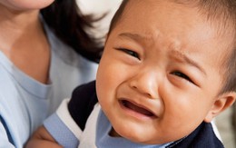 Cháu gầy trơ xương vì bà lo... tiết kiệm