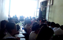 Chuyện lạ: Tập đọc ê a tại lò luyện thi ở Hà Nội
