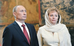Vợ chồng Tổng thống Nga Putin chính thức ly hôn sau 30 năm chung sống