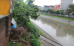 Ngã xuống sông Tô Lịch khi hái rau, một công nhân tử vong