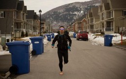 Chàng trai chạy bộ 19.000 km xuyên quốc gia bằng đôi chân trần