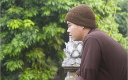 Một cử nhân đại học đột ngột xuất gia tu hành