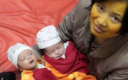 Người vợ sinh con với chồng đã mất: Chuyện tình “cổ tích” thời nay