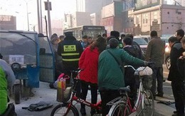 Bất bình vì bị phạt, tài xế Trung Quốc tự thiêu