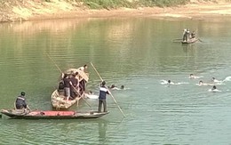 Tìm thi thể mẹ dưới lòng sông lạnh 11 độ C