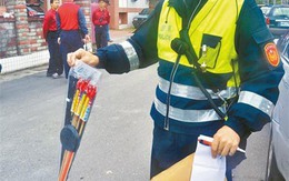 Bé 8 tuổi mất mạng vì pháo hoa lao trúng cổ họng
