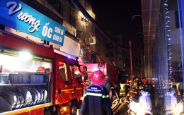 Cháy kho siêu thị Hà Nội ở trung tâm Sài Gòn