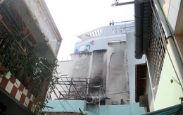 Cháy nhà 4 tầng, cả trăm người nhốn nháo