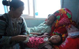 Gia đình thoát chết thần kỳ trong vụ sập cầu treo