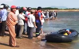 Dùng ruột ô tô làm xuồng câu cá, 2 anh em chết đuối