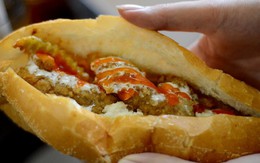 3 món bánh mì lạ được giới trẻ Hà Nội yêu thích