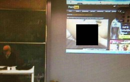 Quên không tắt máy chiếu, giáo sư "vô tư" vào web sex trên lớp