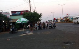 Về thăm nhà nội, hai mẹ con chết, 3 cha con bị thương