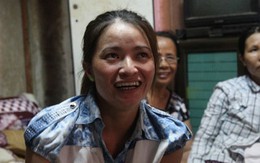 Vợ chồng mua ve chai nhặt được tiền tỉ, lo mất mạng