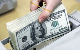 Phát hiện 400.000 USD trên xe khách