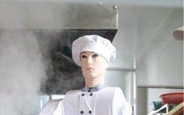 Robot cắt mì đẹp trai như hotboy