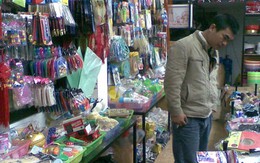 Shop đồng giá 10.000 đồng 'giúp' tiêu thụ hàng Trung Quốc